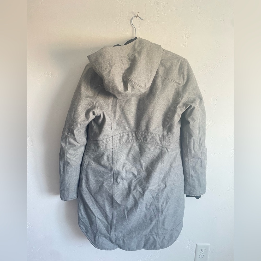 Athleta Cascades Parka Jacket winter coat size small great condition Grey - Picture 2 of 13